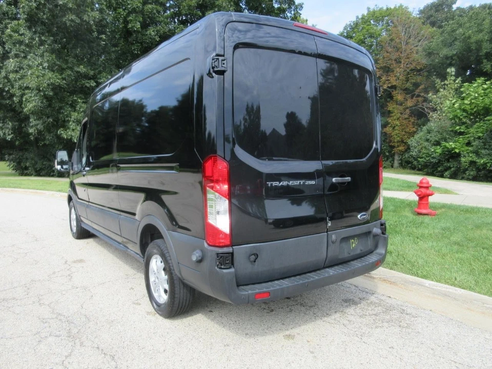 2015 Ford Transit - Image 23 of 31