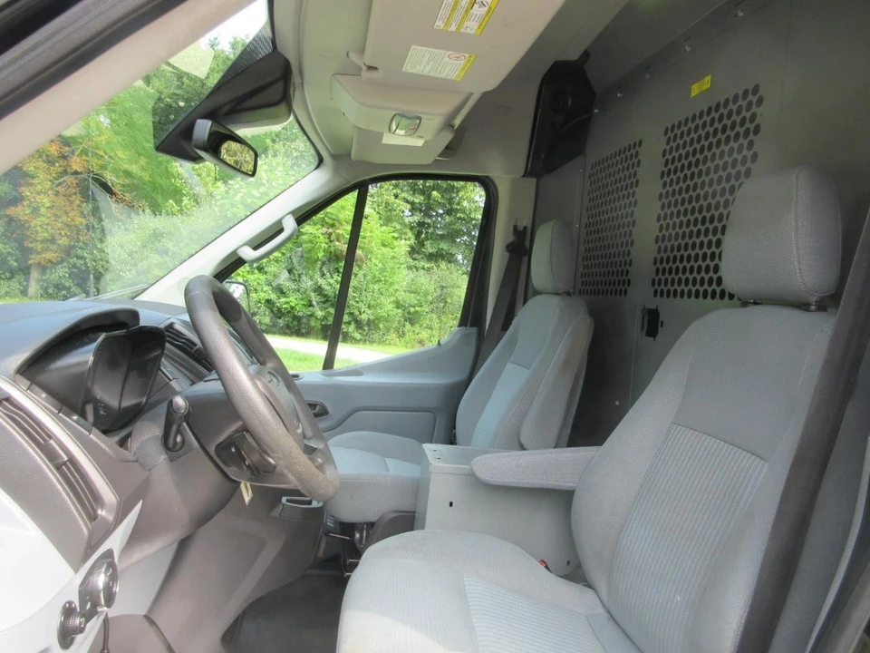 2015 Ford Transit - Image 25 of 31