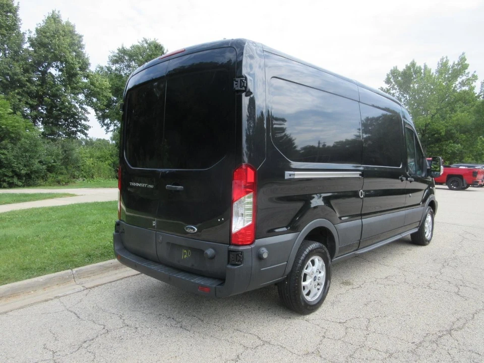2015 Ford Transit - Image 15 of 31