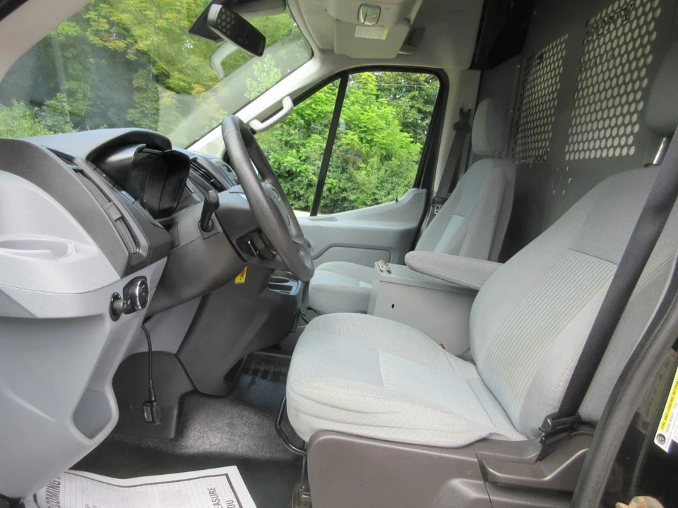 2015 Ford Transit - Image 27 of 31