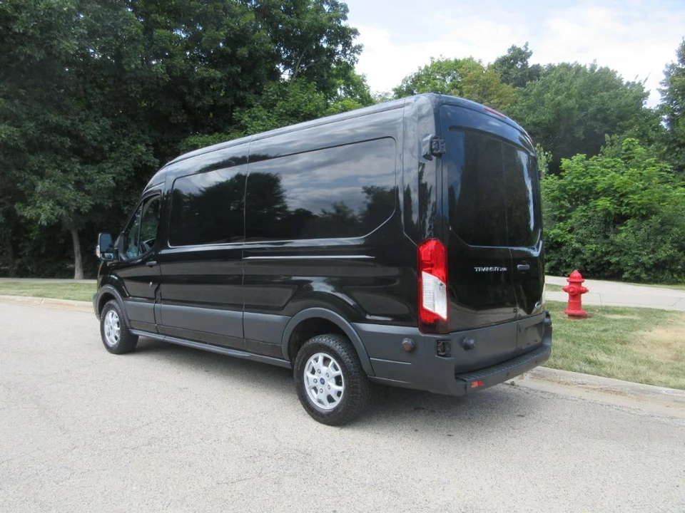 2015 Ford Transit - Image 24 of 31