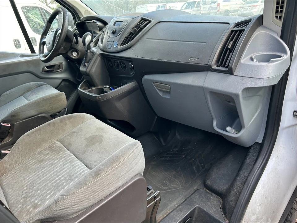 2015 Ford Transit - Image 3 of 9