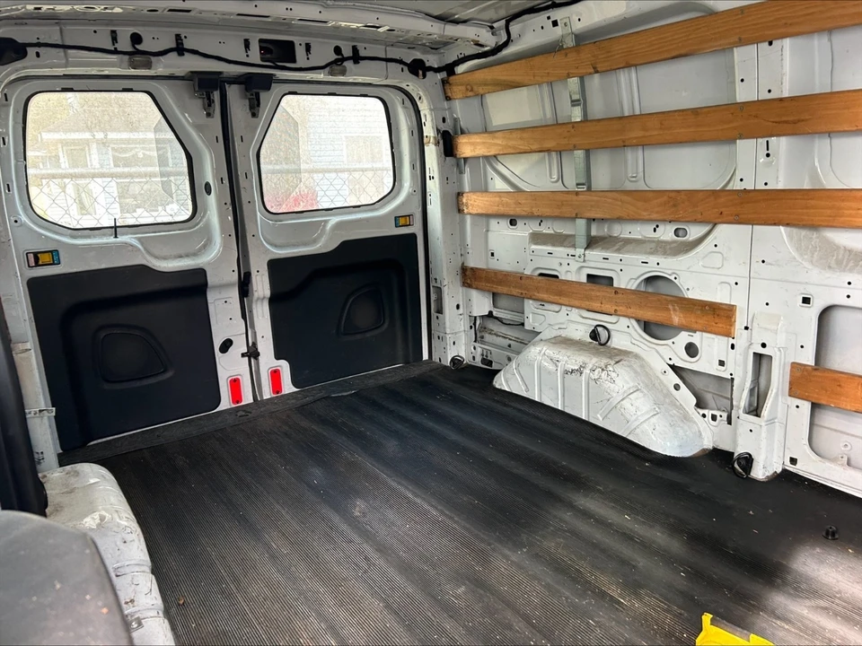 2015 Ford Transit - Image 5 of 9