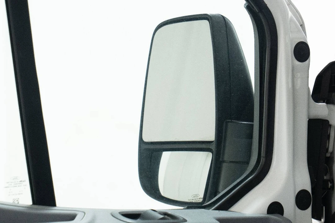 2015 Ford Transit - Image 11 of 31