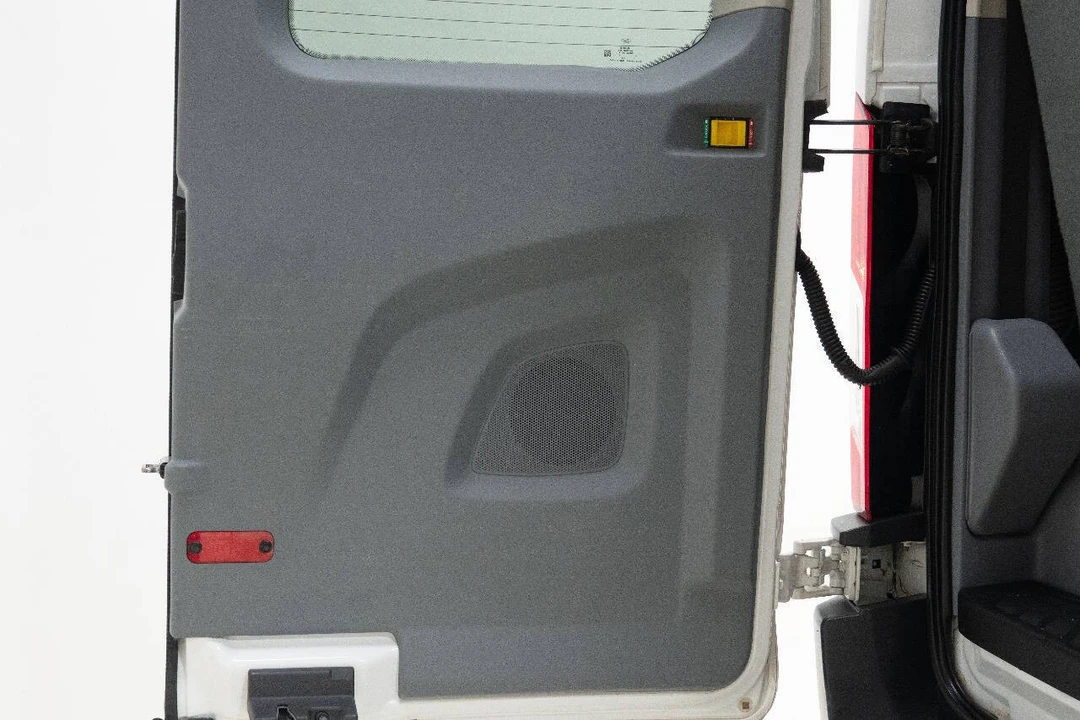 2015 Ford Transit - Image 19 of 31