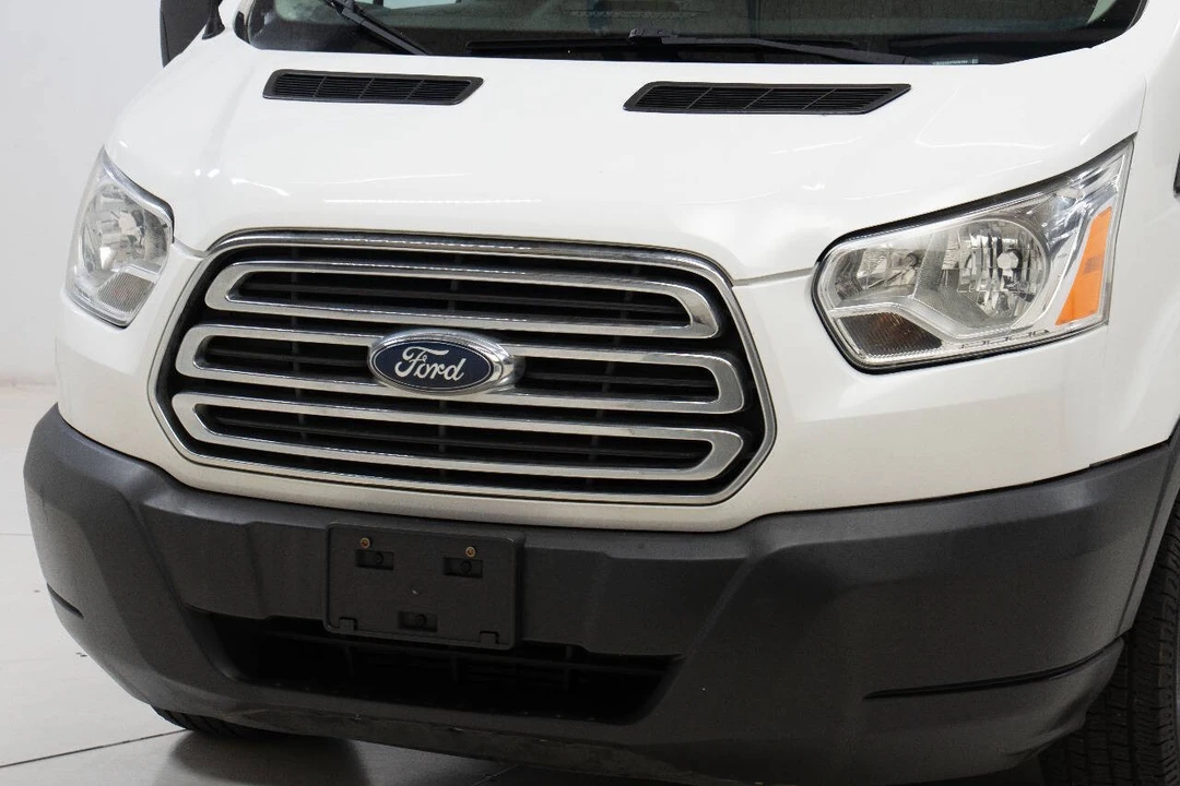 2015 Ford Transit - Image 10 of 21