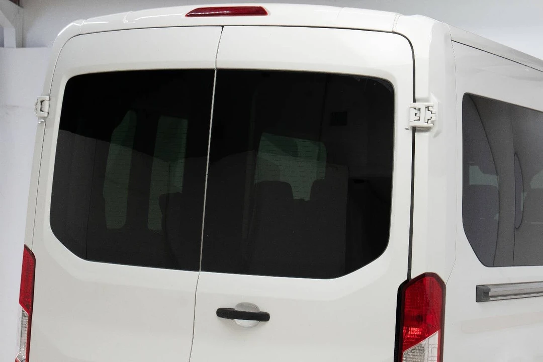 2015 Ford Transit - Image 15 of 21