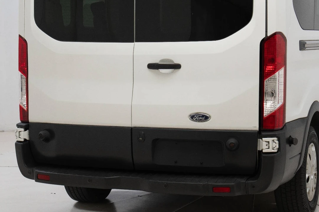 2015 Ford Transit - Image 13 of 21