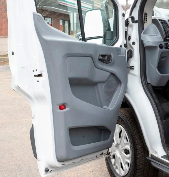 2015 Ford Transit - Image 6 of 12