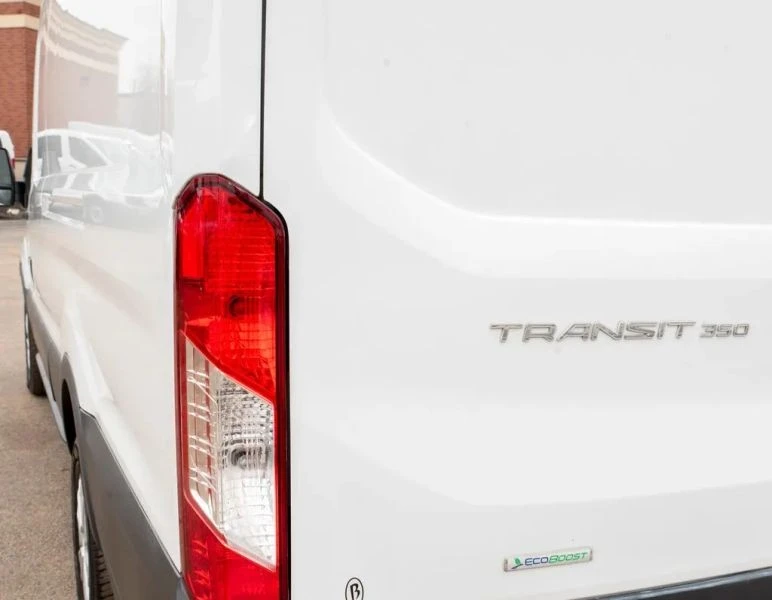 2015 Ford Transit - Image 9 of 12