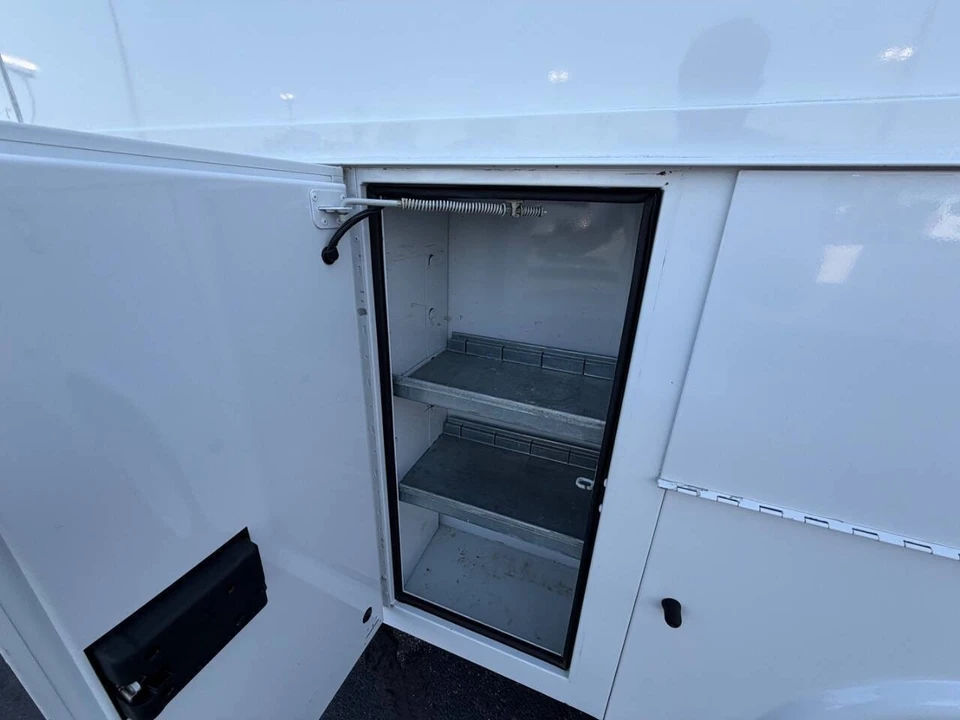 2015 Ford Transit - Image 13 of 29