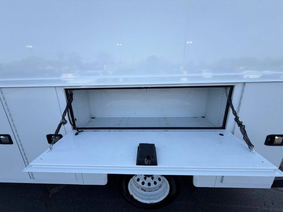 2015 Ford Transit - Image 14 of 29