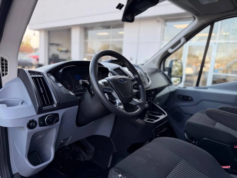 2015 Ford Transit - Image 9 of 29