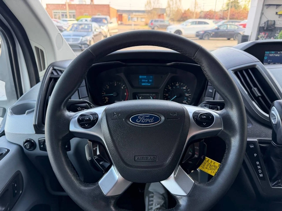 2015 Ford Transit - Image 25 of 29