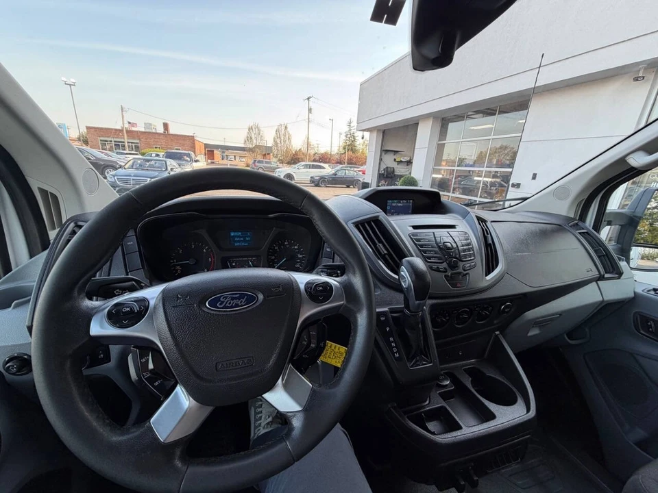 2015 Ford Transit - Image 24 of 29