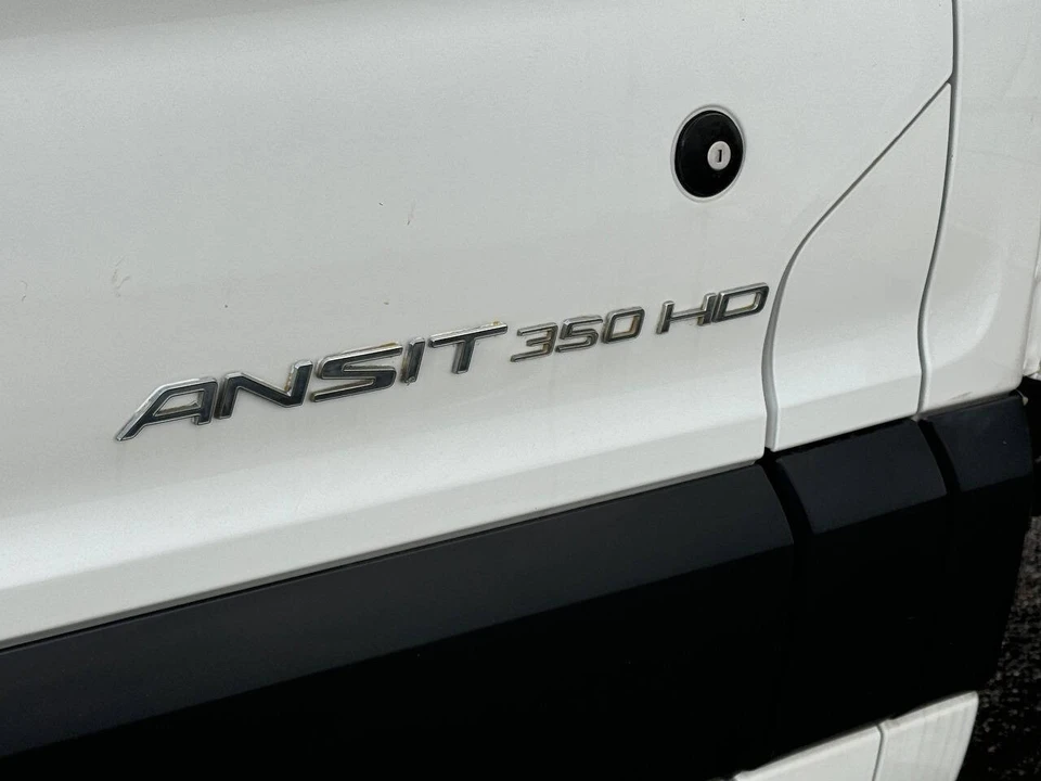 2015 Ford Transit - Image 24 of 31