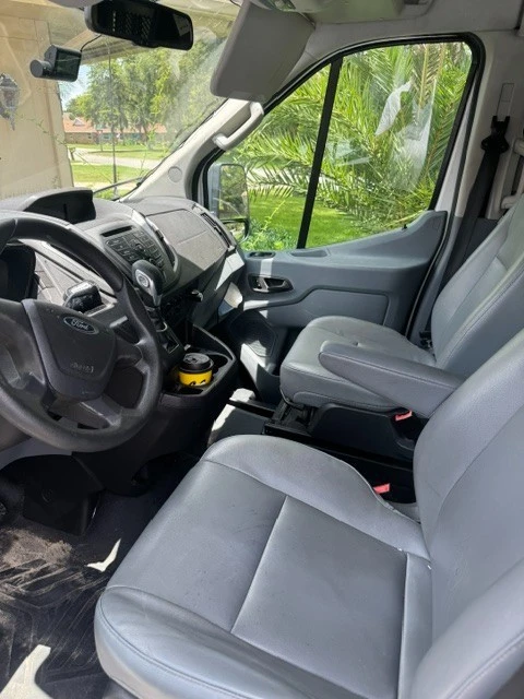 2015 Ford Transit - Image 8 of 9