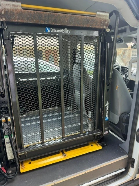 2015 Ford Transit - Image 5 of 9