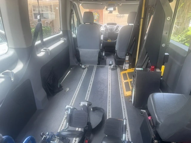 2015 Ford Transit - Image 4 of 9