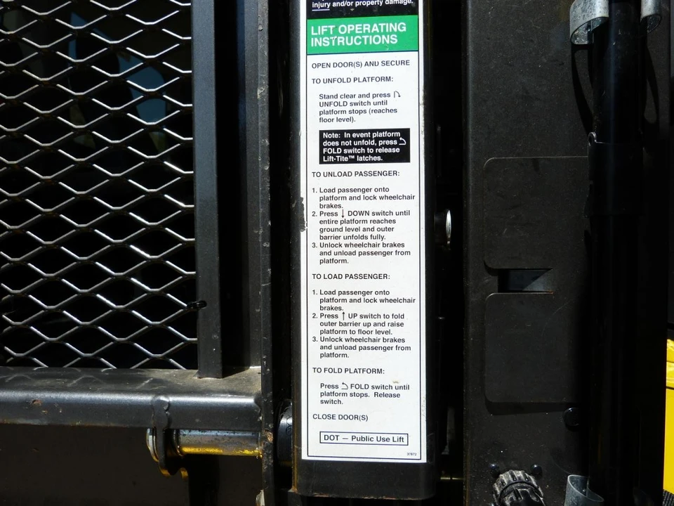 2015 Ford Transit - Image 26 of 31