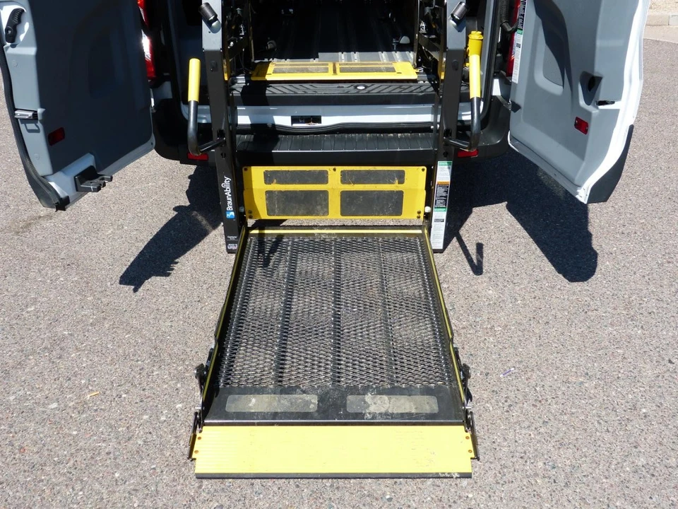 2015 Ford Transit - Image 9 of 31