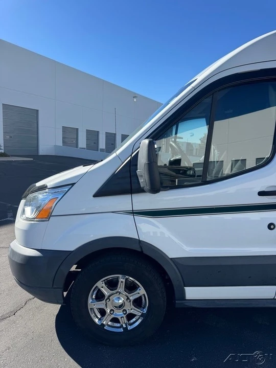 2015 Ford Transit - Image 15 of 21