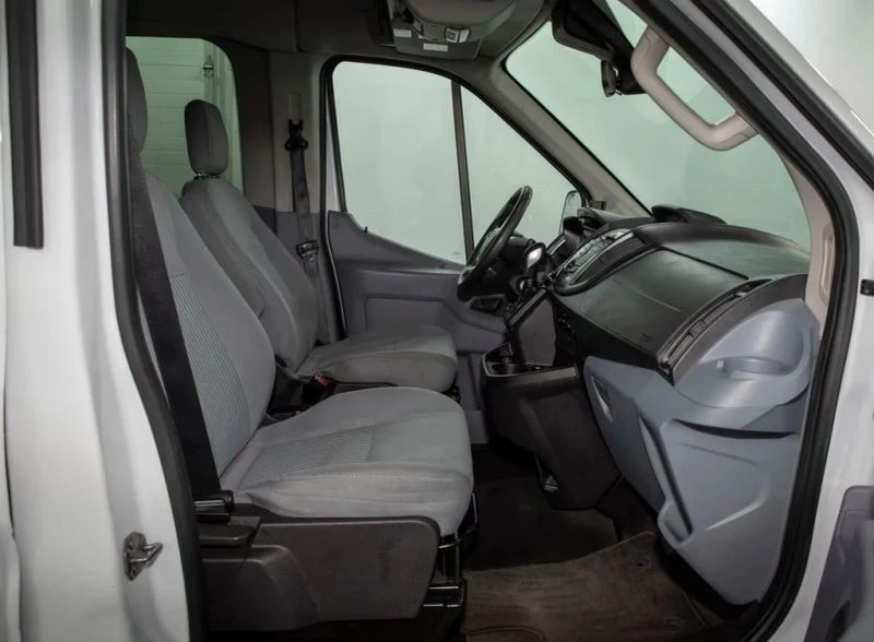 2015 Ford Transit - Image 8 of 12