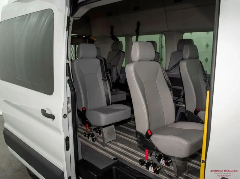 2015 Ford Transit - Image 11 of 12