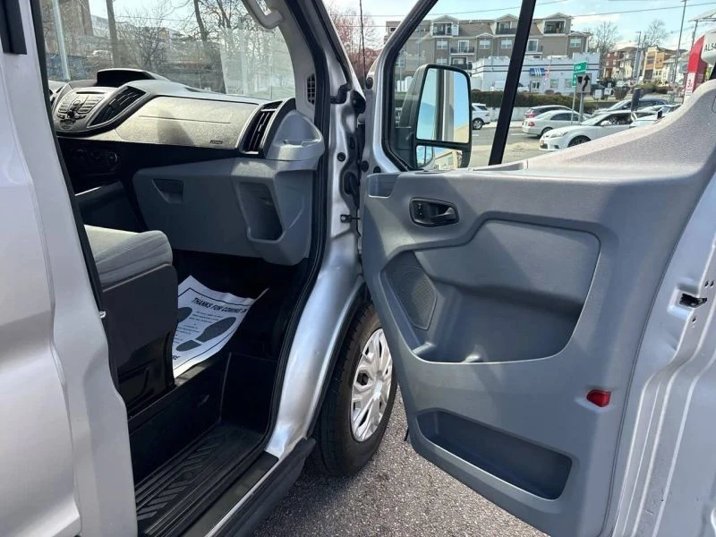 2015 Ford Transit - Image 7 of 12