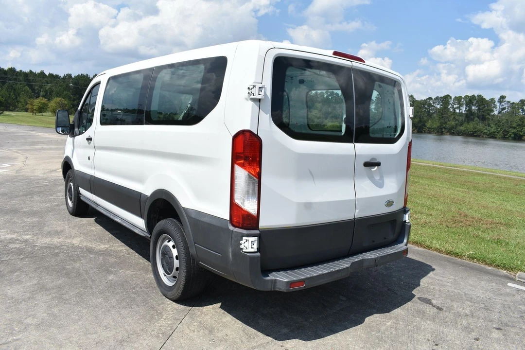 2015 Ford Transit - Image 5 of 12