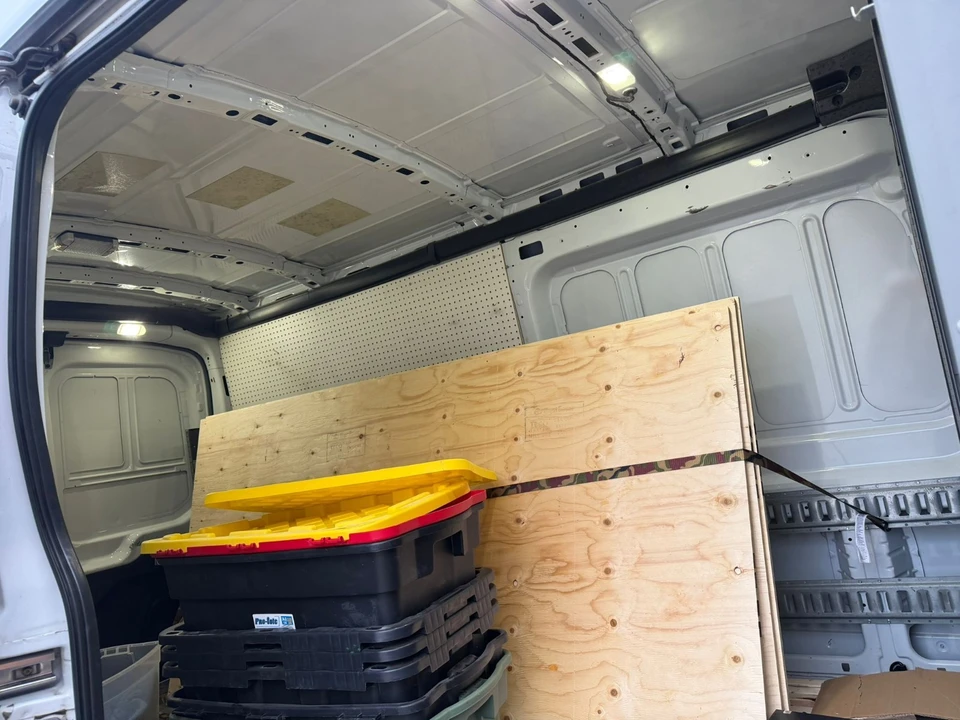 2015 Ford Transit - Image 4 of 5