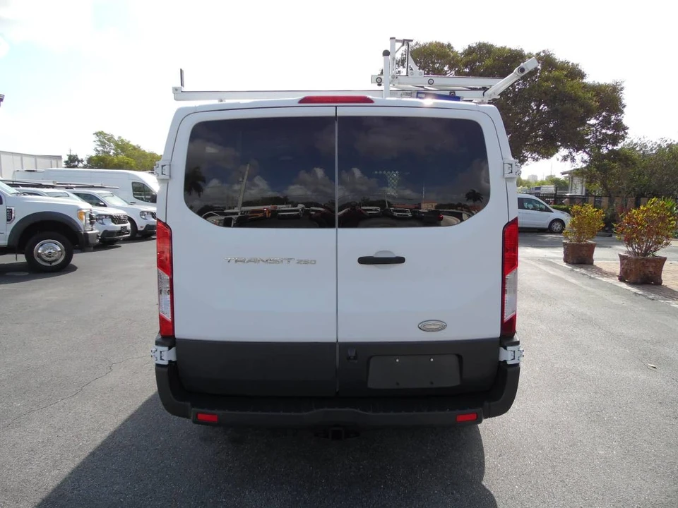 2015 Ford Transit - Image 6 of 21