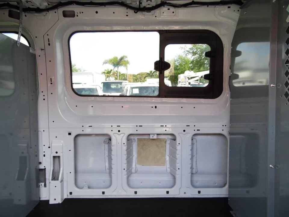 2015 Ford Transit - Image 16 of 21