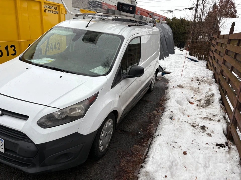 2015 Ford Transit Connect - Image 2 of 11
