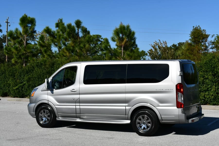 2015 Ford Transit - Image 2 of 13