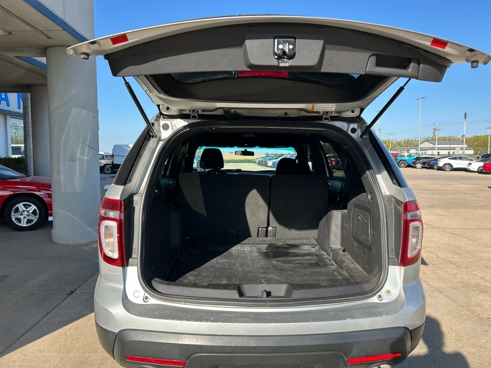 2015 Ford Explorer 5th Gen - Image 10 of 12