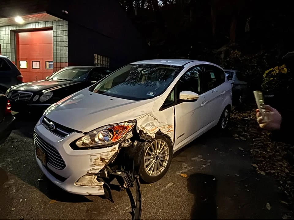 2015 Ford C-Max - Image 2 of 8