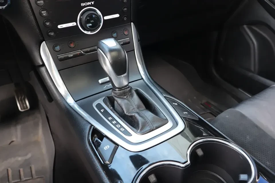 2015 Ford Edge - Image 11 of 16