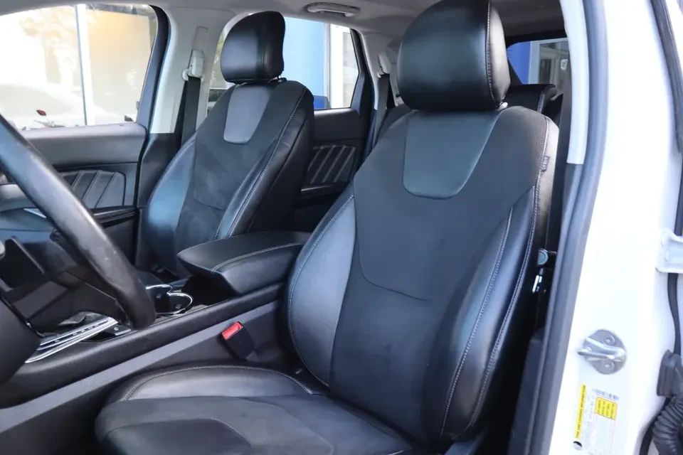 2015 Ford Edge - Image 8 of 16