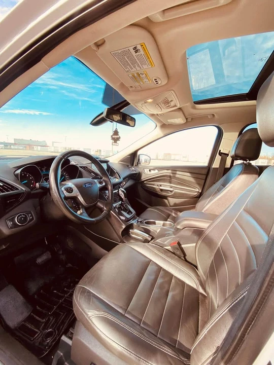 2015 Ford Escape - Image 8 of 17