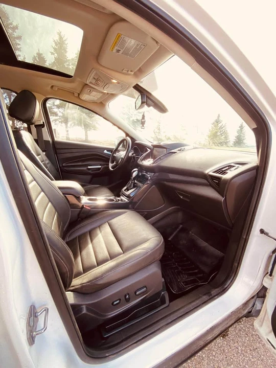 2015 Ford Escape - Image 11 of 17