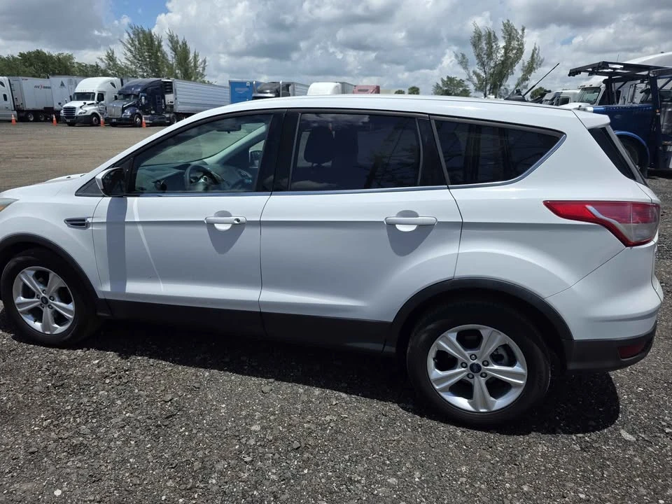 2015 Ford Escape - Image 10 of 11