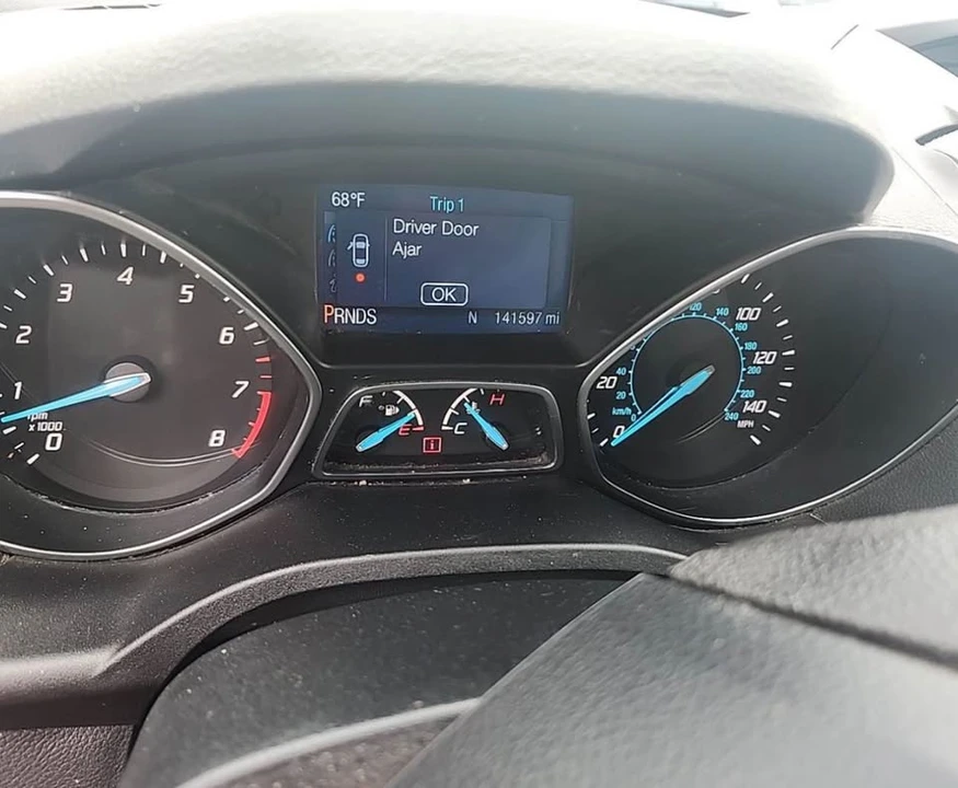 2015 Ford Escape - Image 2 of 6