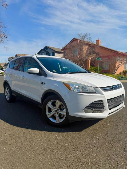 2015 Ford Escape - Image 8 of 16