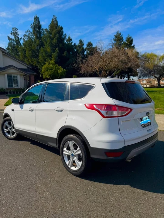 2015 Ford Escape - Image 5 of 19