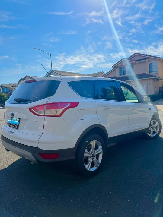 2015 Ford Escape - Image 8 of 19
