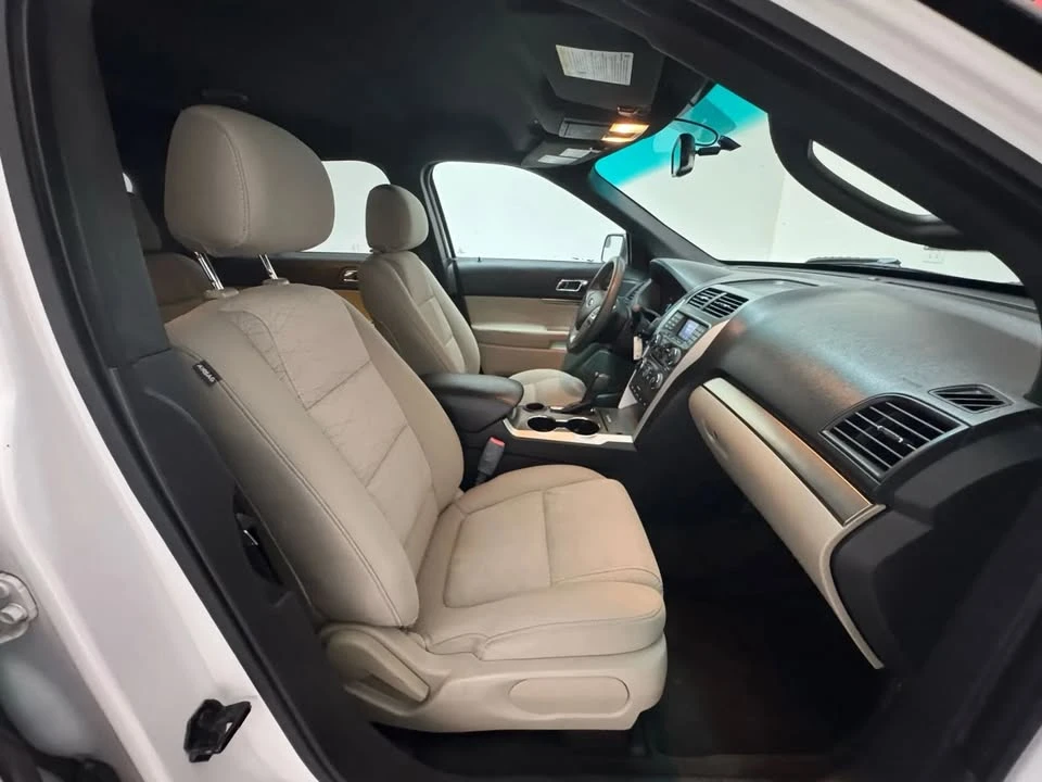 2015 Ford Explorer 5th Gen - Image 16 of 18