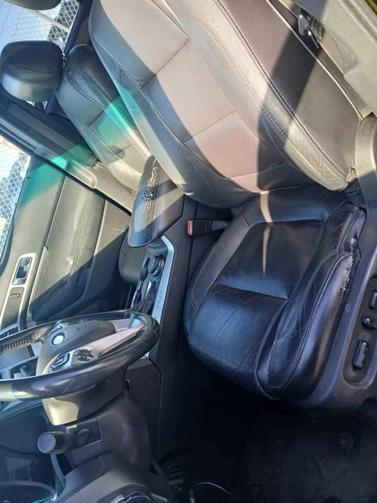 2015 Ford Explorer 5th Gen - Image 14 of 17