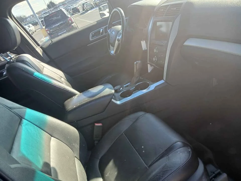 2015 Ford Explorer 5th Gen - Image 13 of 17
