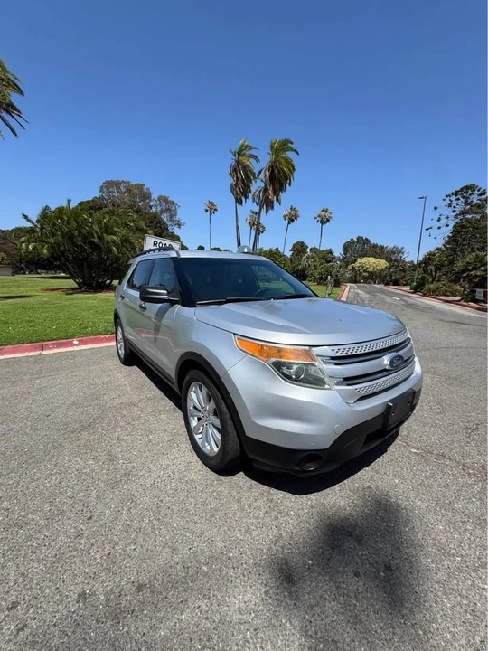 2015 Ford Explorer 5th Gen - Image 3 of 20